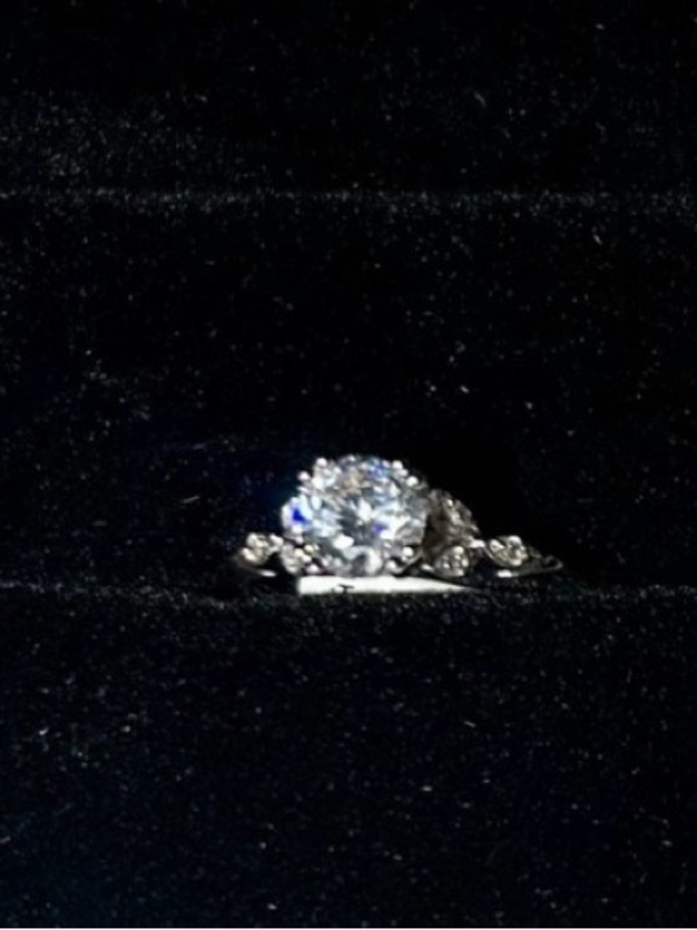 NWT SOLITAIRE GORGEOUS Ross-Simons Dazzling Silver Ring Sz 6.5